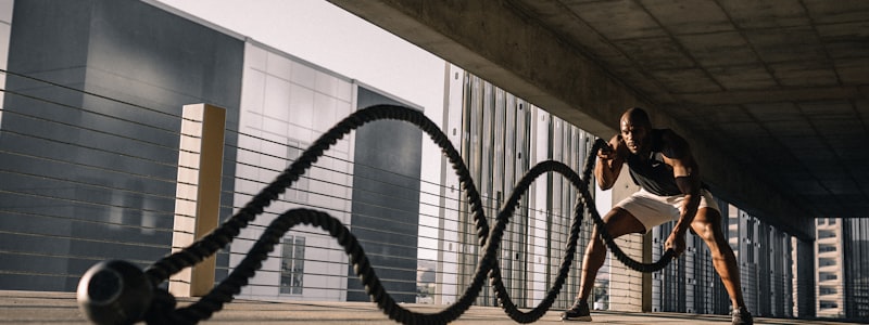 NBA篮球比赛精彩瞬间 - 球员扣篮动作特写